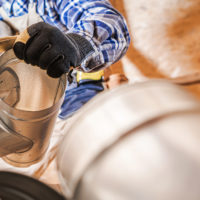 servi bara reparacions